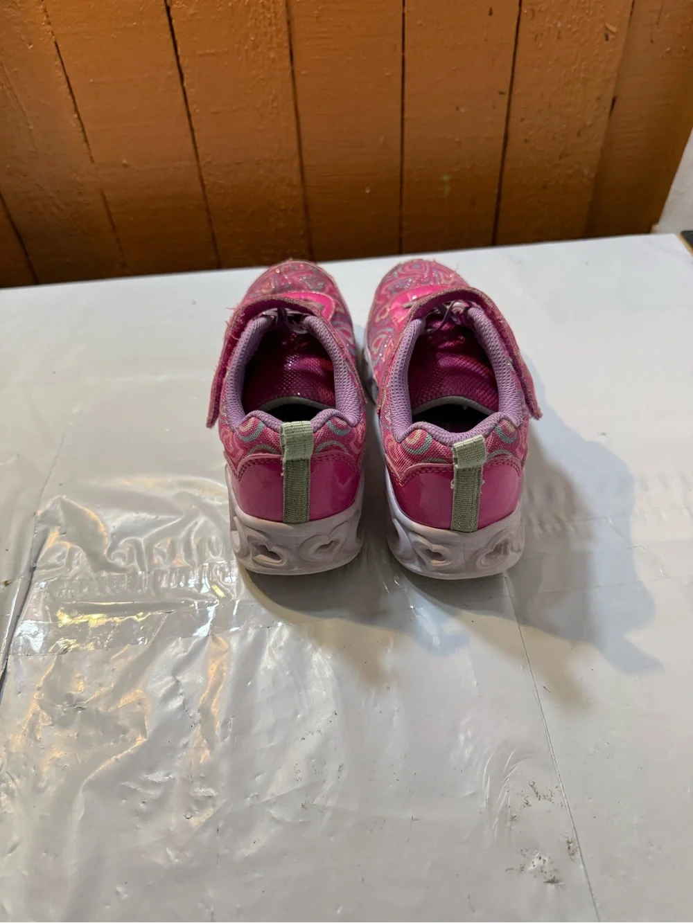 Skechers girls Heart Lights Boogie Love light up sneakers size 3Y